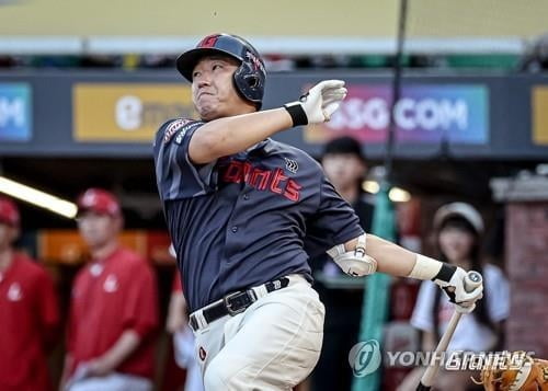韩国1-1巴勒斯坦，孙兴慜赛后被对手挑衅 有点不爽
