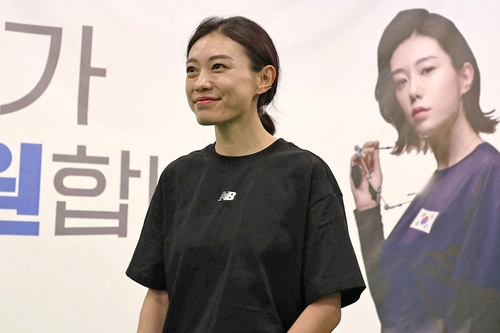 想赢拜仁，奥格斯堡主帅：我们去慕尼黑不是为了守一个平局