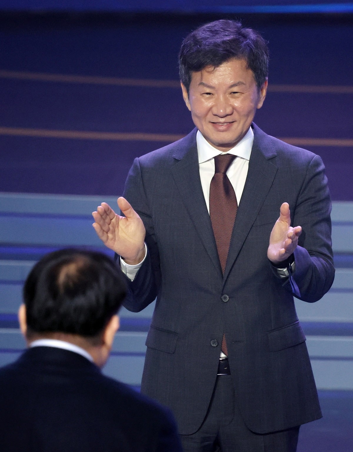 深度：库里与勇士续约是现阶段最优解 保证个人收入之余他仍能左右冲冠机会