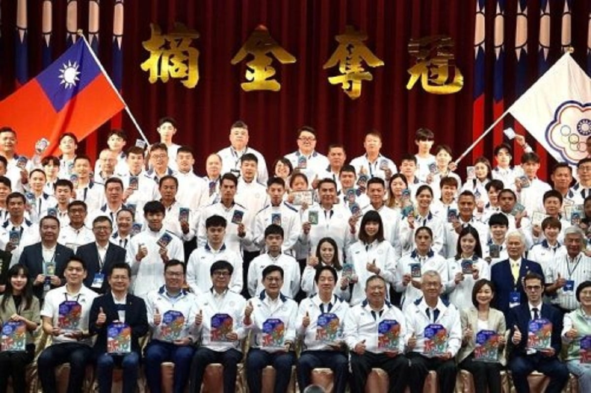 欧冠100球：莱万射门451次，梅西射门527次，C罗射门793次