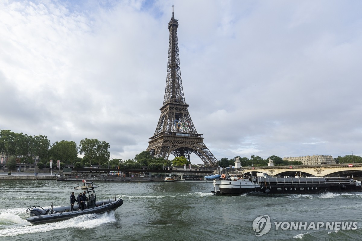 曼城欧冠名单：罗德里、德布劳内领衔，锋线仅哈兰德