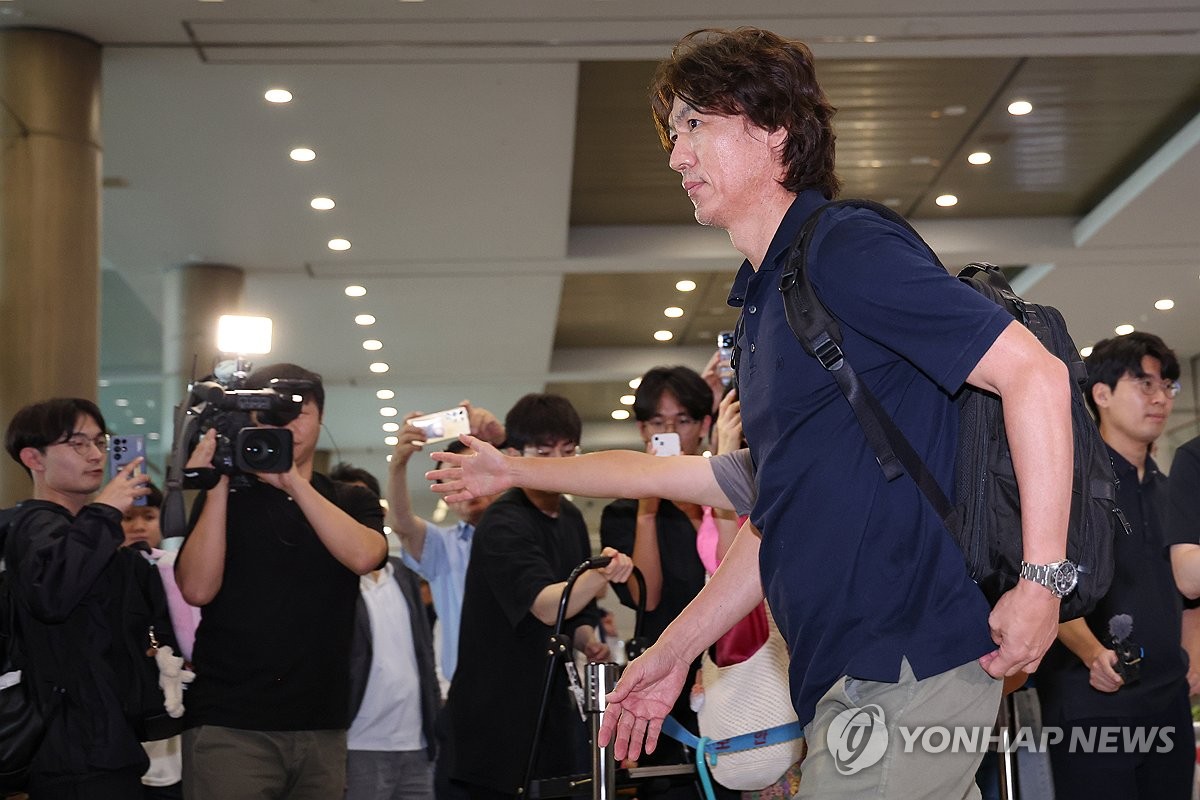 阿森纳欧冠名单：萨卡领衔，梅里诺、斯特林在列